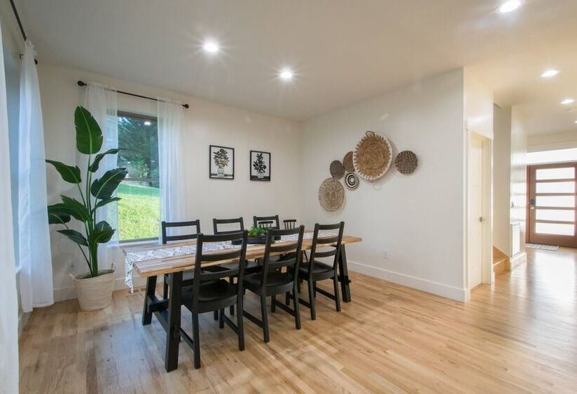 Modern Escape By Avanstay Views, 10min To Town