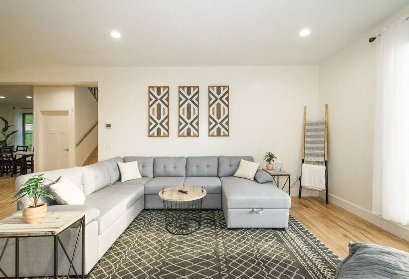 Modern Escape By Avanstay Views, 10min To Town