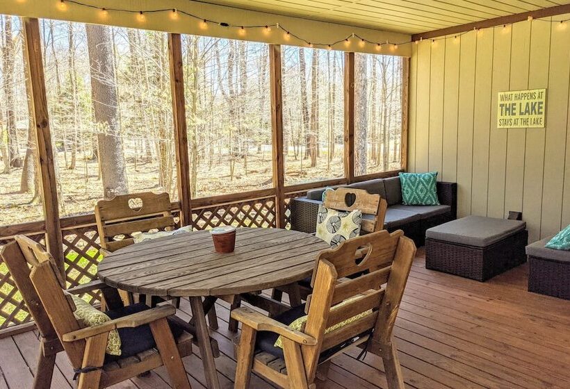 Mountain Memories By Avantstay Hot Tub Enclosed Deck, Large Yard W/ Fire Pit