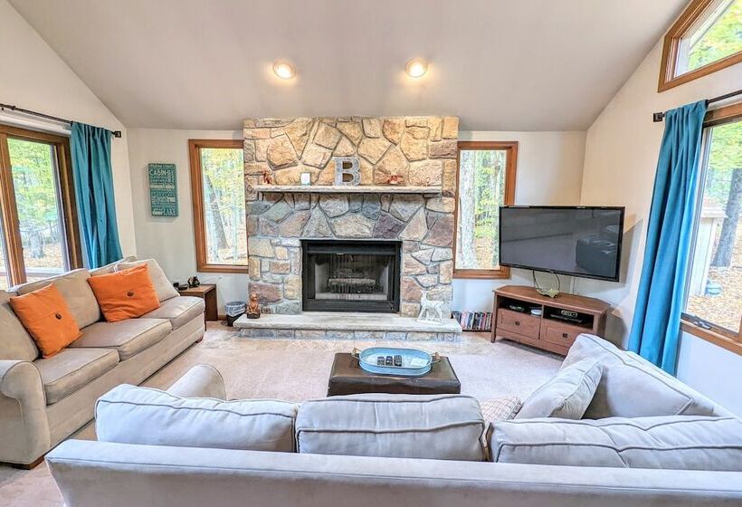 Mountain Memories By Avantstay Hot Tub Enclosed Deck, Large Yard W/ Fire Pit