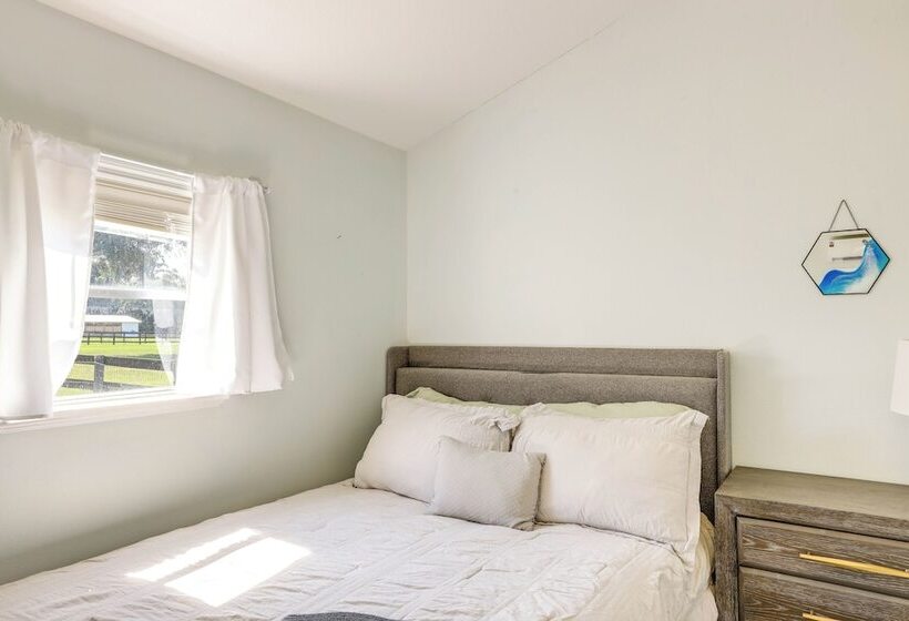 Ocala Tiny Home On 10 Acre Farm Near Wec!