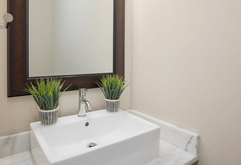 Oyster Catcher By Avantstay Infinity Pool, Beach Access, Ocean View