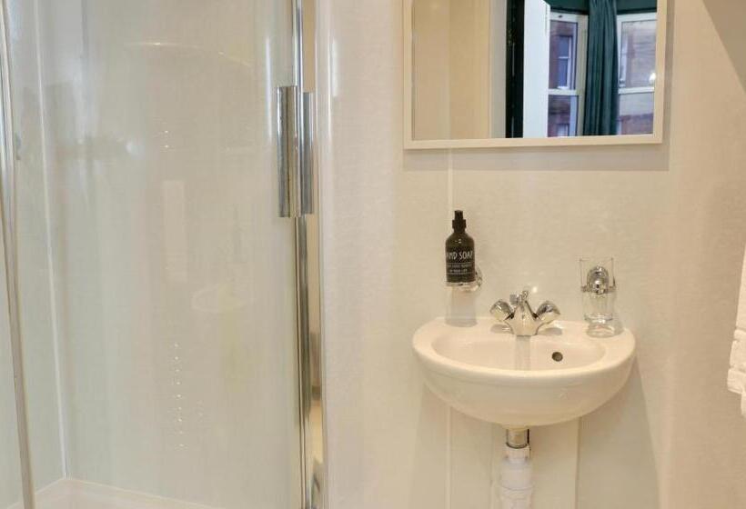 پانسیون 4 Friends House