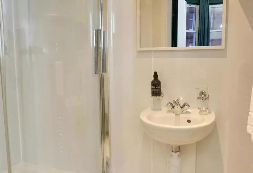 پانسیون 4 Friends House