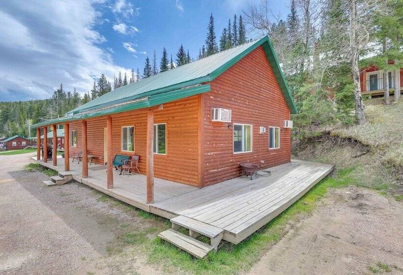 Wraparound Deck + Bbq: Pet Friendly Deadwood Cabin
