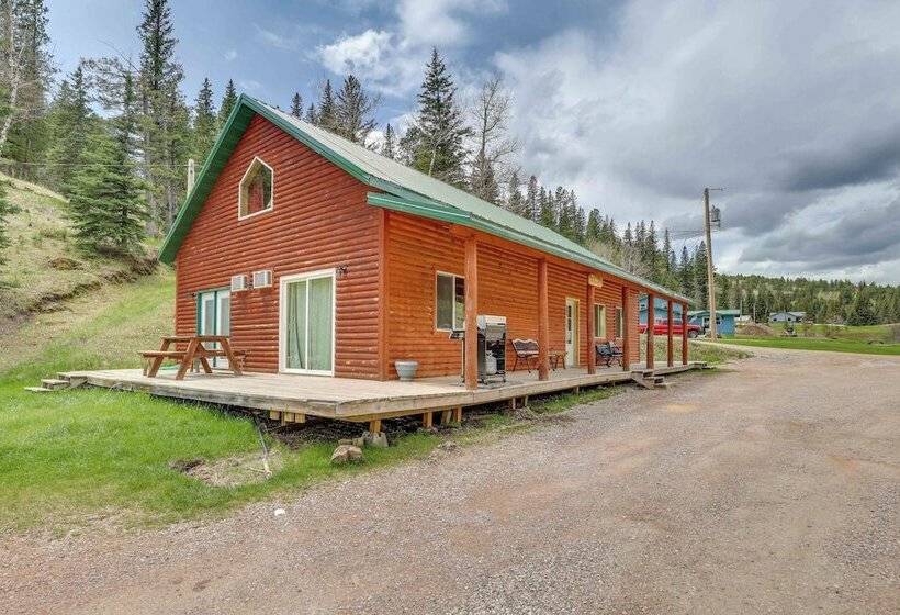 Wraparound Deck + Bbq: Pet Friendly Deadwood Cabin