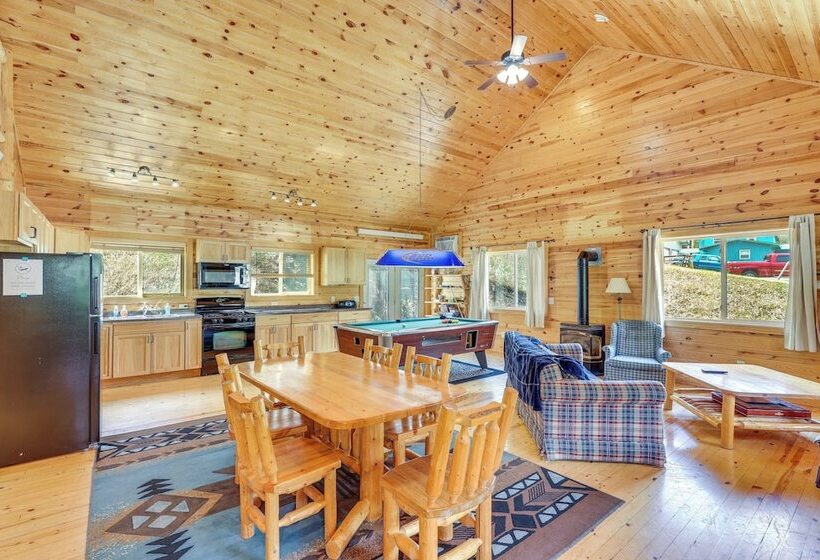 Wraparound Deck + Bbq: Pet Friendly Deadwood Cabin