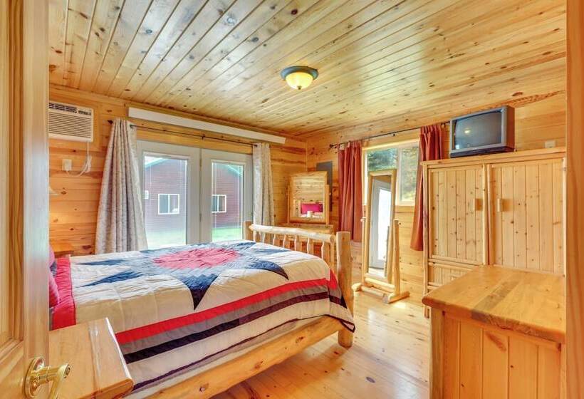 Wraparound Deck + Bbq: Pet Friendly Deadwood Cabin