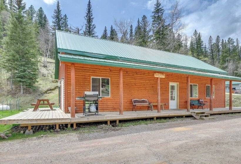 Wraparound Deck + Bbq: Pet Friendly Deadwood Cabin