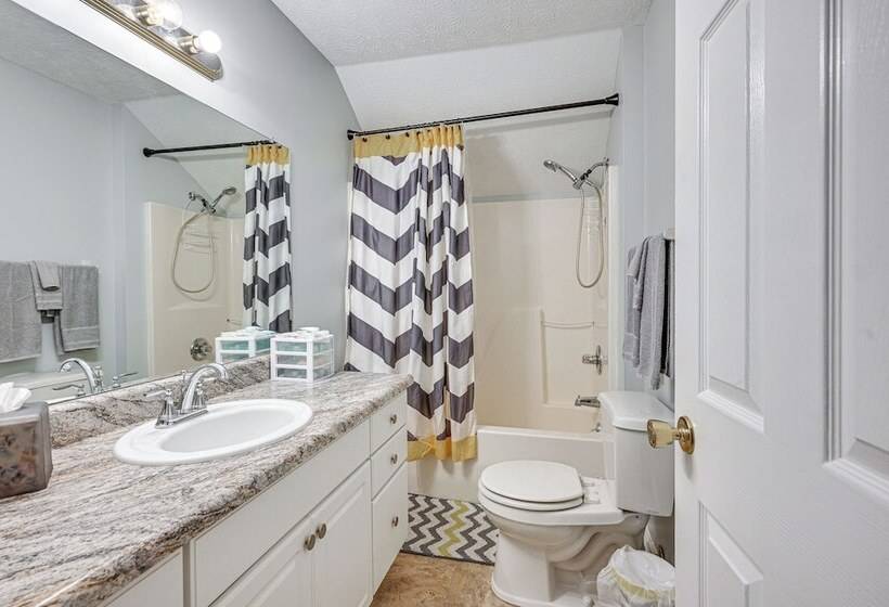 Delma S Haven In Cadiz W/ Deck & Lake Access!