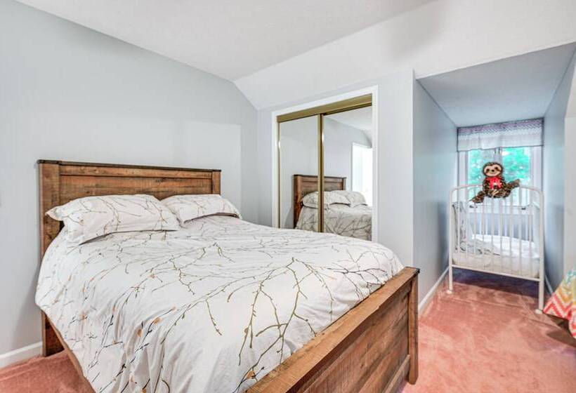 Delma S Haven In Cadiz W/ Deck & Lake Access!