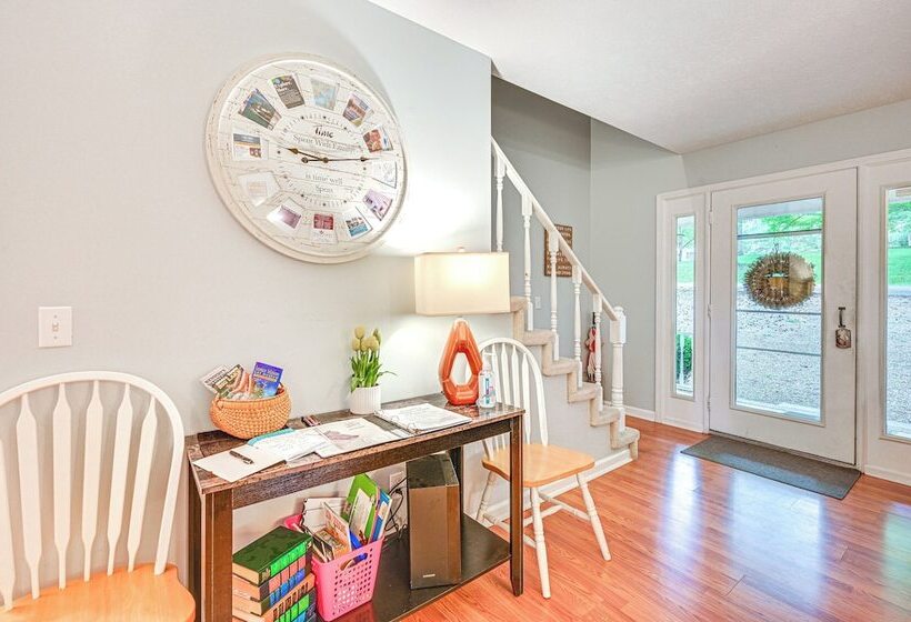 Delma S Haven In Cadiz W/ Deck & Lake Access!