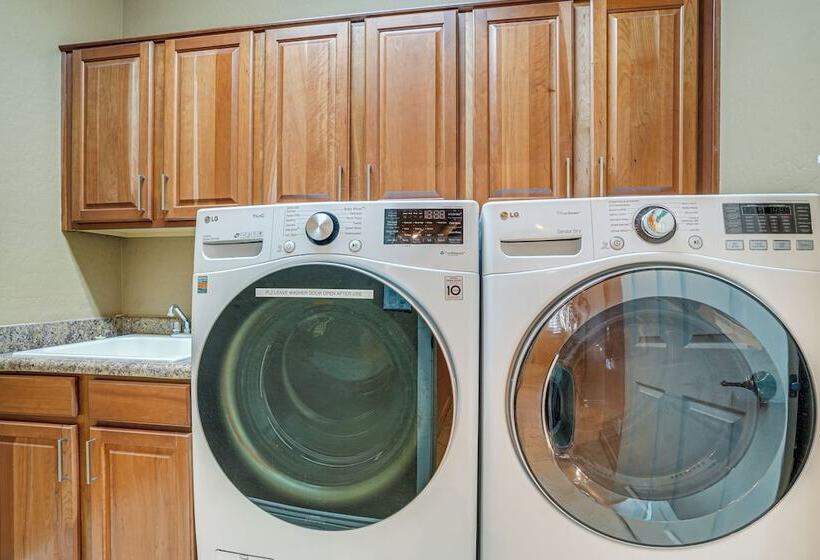 Surprise Home W/ Patio & Pool: Walk To Parks!