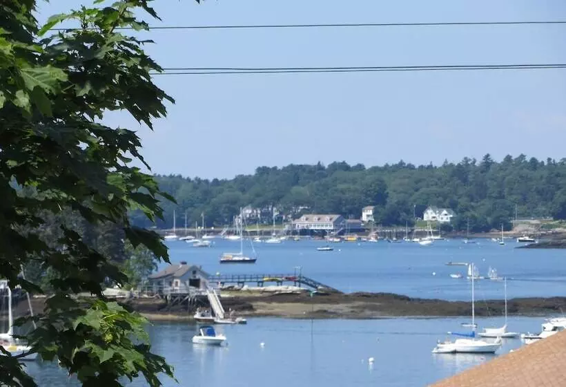 Aamiaismajoitus (B&B) Atlantic Ark Inn