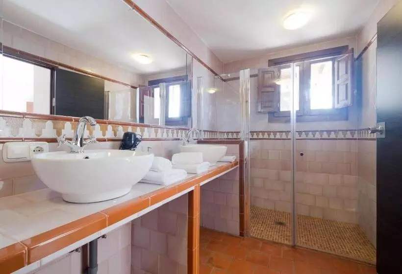 تختخواب و صبحانه Casa Bombo
