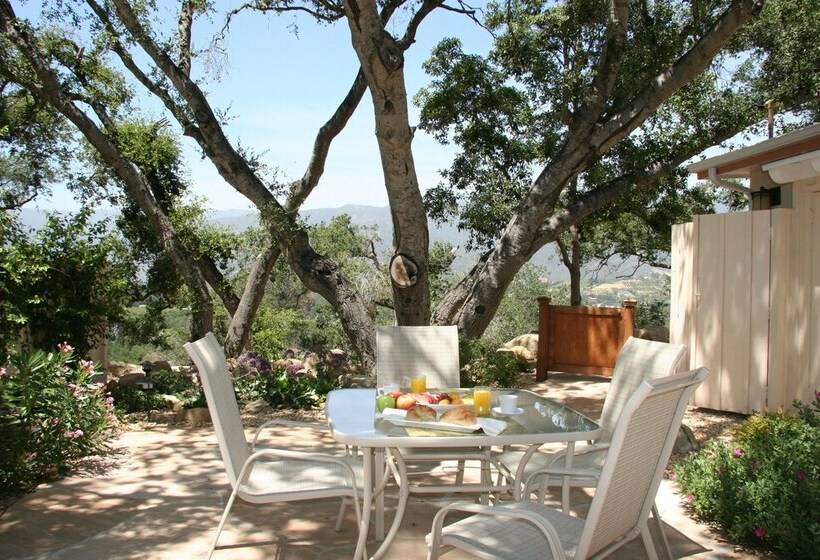 Bed and Breakfast Ojai Retreat & Inn