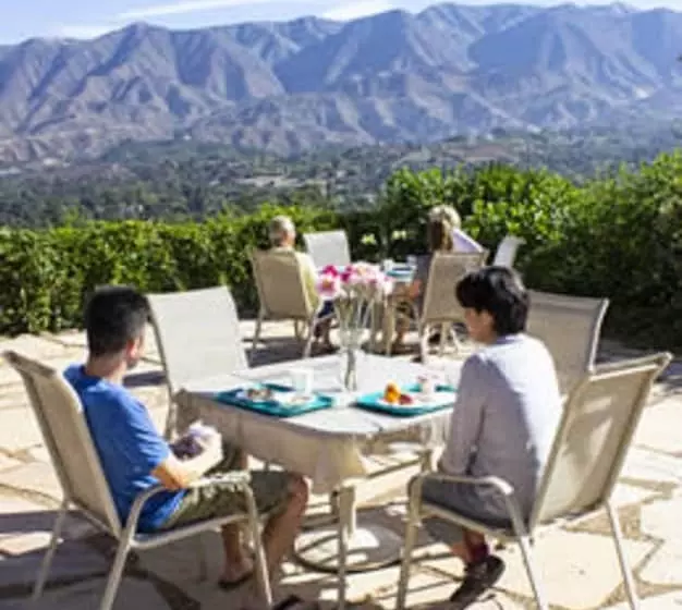 ベッドアンドブレックファースト Ojai Retreat & Inn