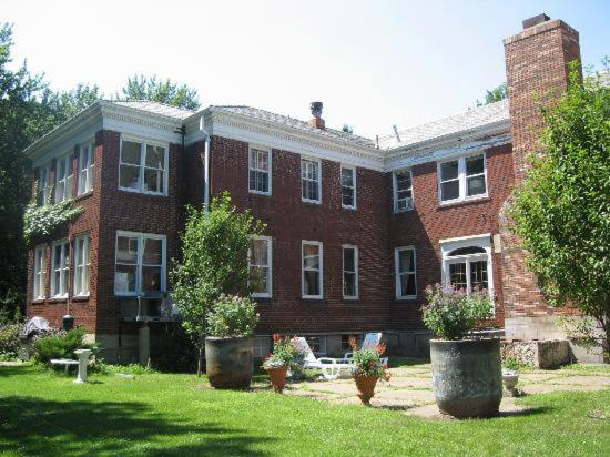 צימר The Outing Lodge