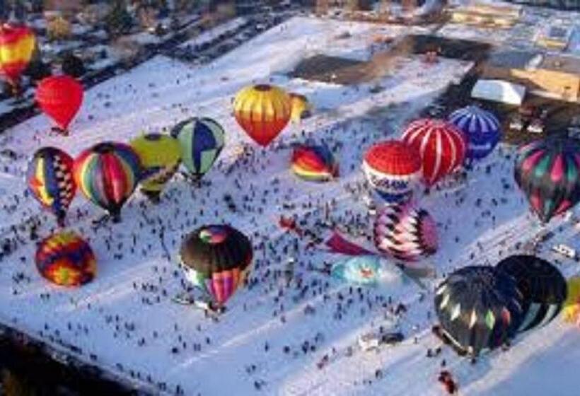 צימר The Outing Lodge