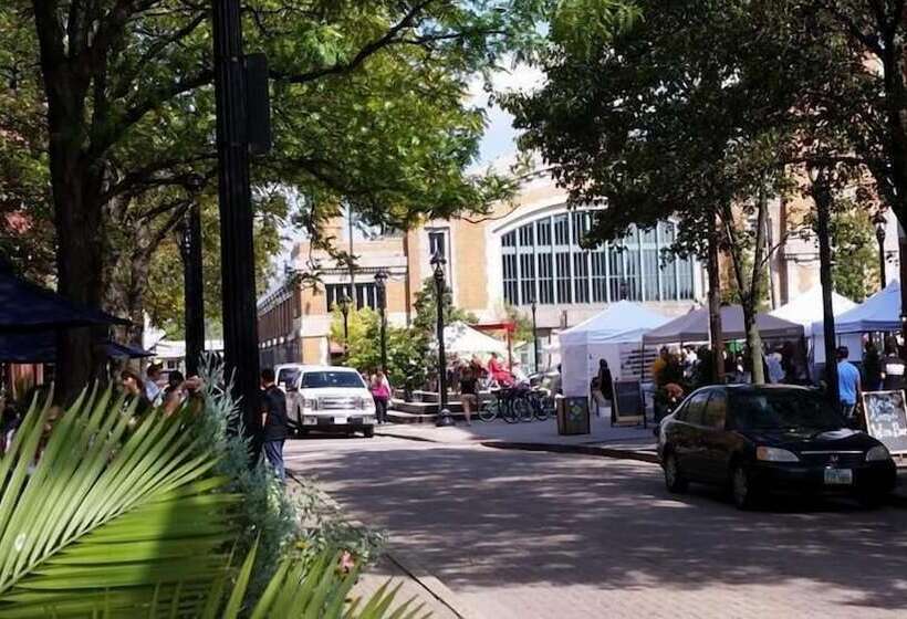 Clifford House Private Home B&b