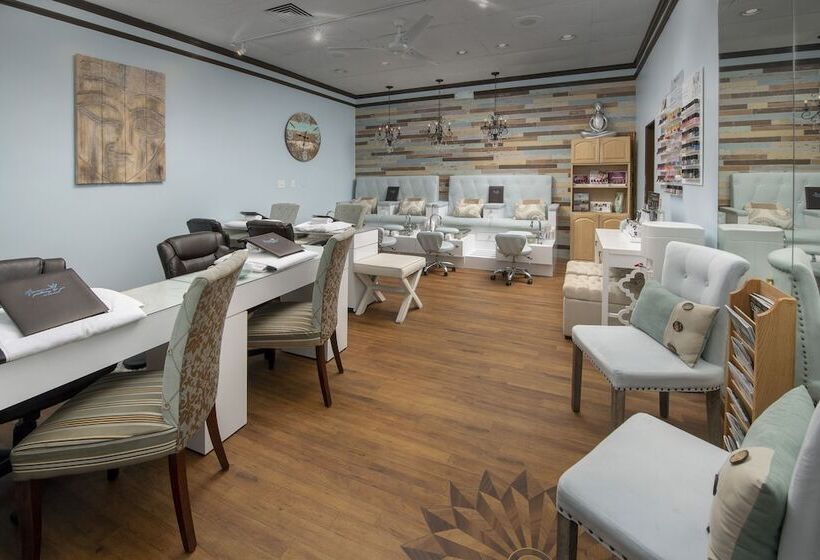 فندق Avenue Inn & Spa