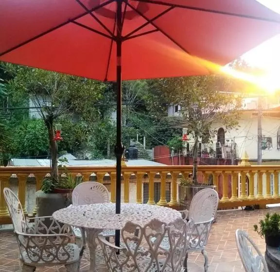 Hotelli El Paraiso