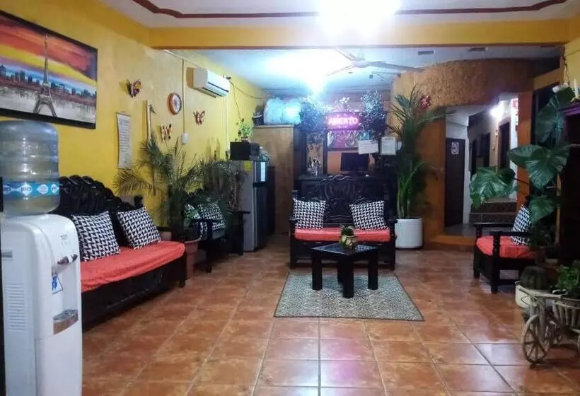Hotelli El Paraiso