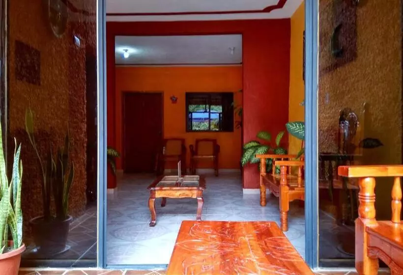 Hotelli El Paraiso
