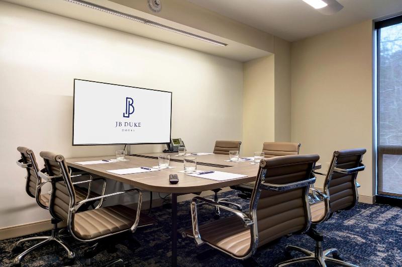 ホテル Jb Duke