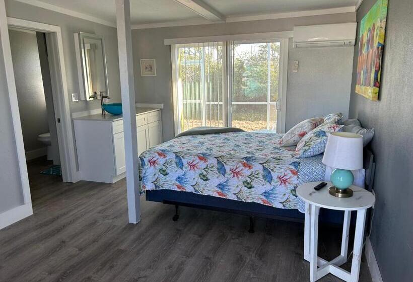 فندق على الطريق Angler's Inn