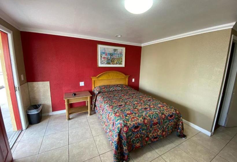 Мотель Economy Inn