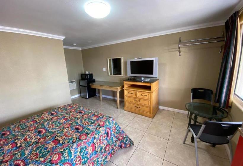 Мотель Economy Inn