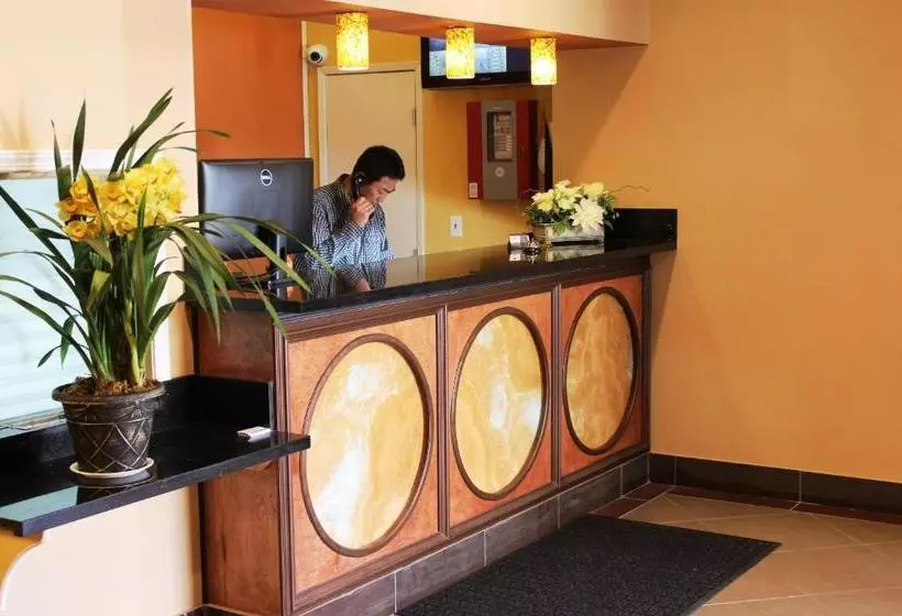 Motelli Garvey Inn