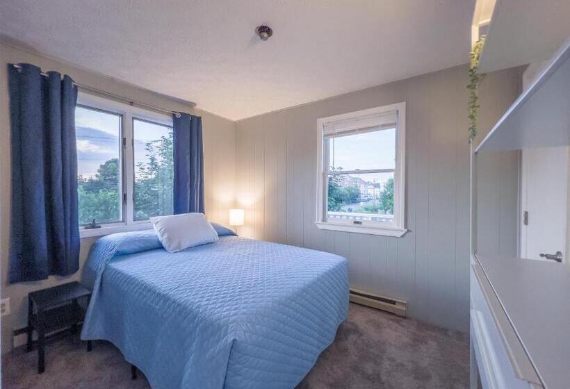 汽车旅馆 Inn Between The Beaches & Villager