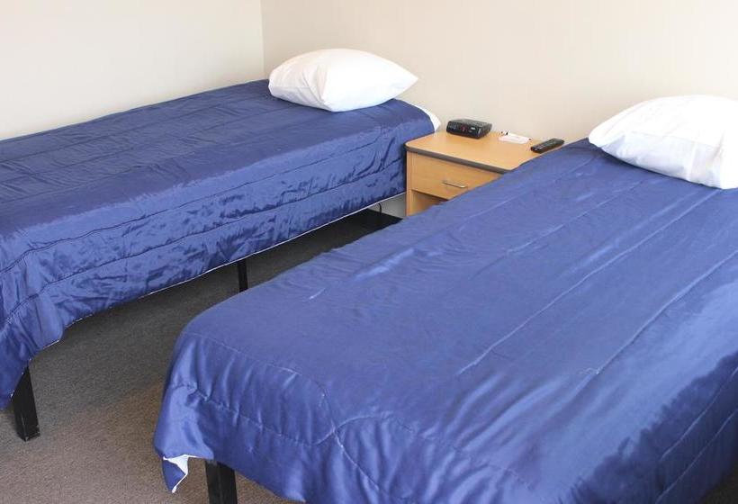 فندق على الطريق Prairie Suites