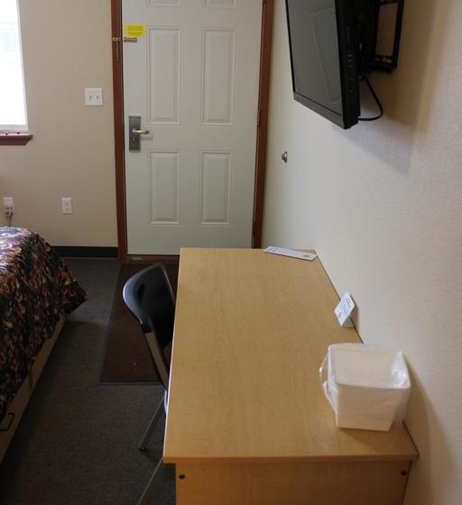 فندق على الطريق Prairie Suites