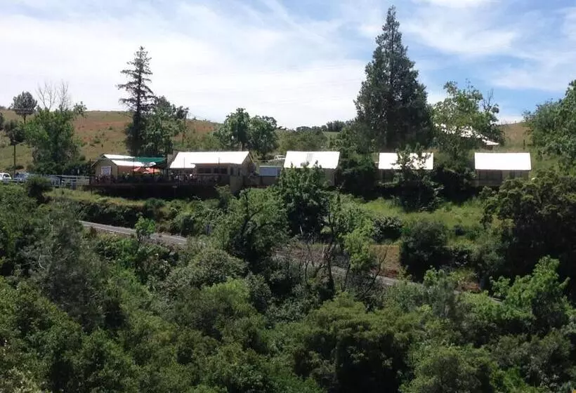 Motelli Priest Station Cafe & Cabins