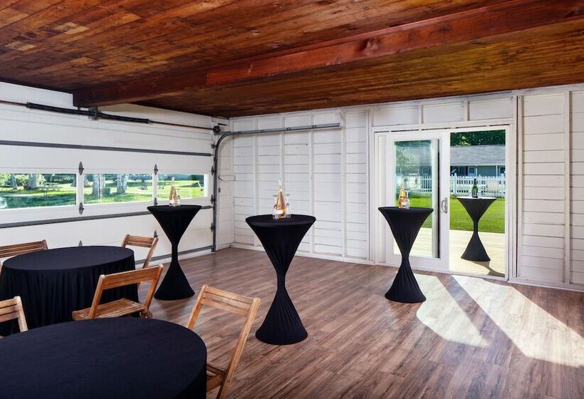 汽车旅馆  Aspen At Manchester