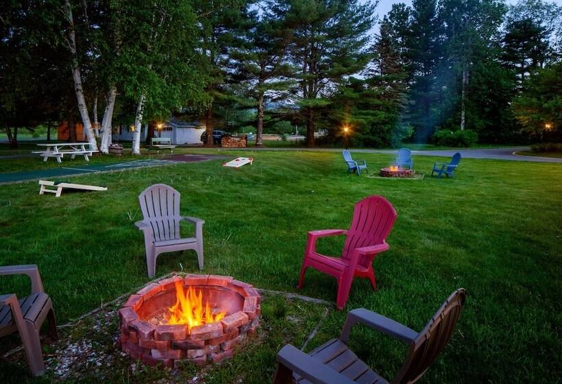 汽车旅馆  Aspen At Manchester