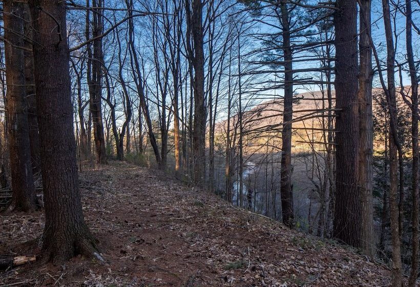 汽车旅馆  Aspen At Manchester