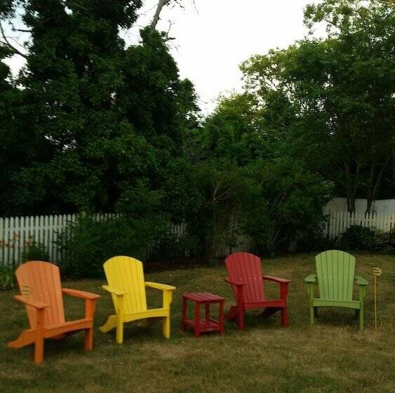 The Tern Inn Bed & Breakfast And Cottages