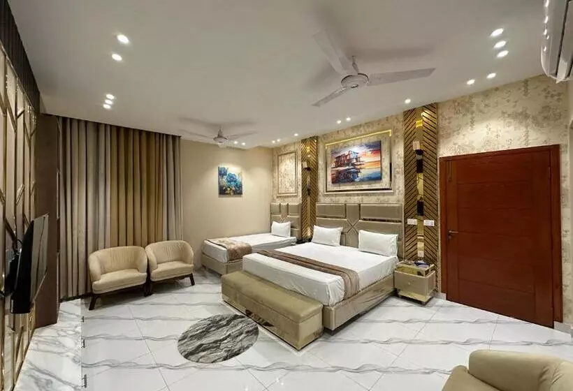 هتل Multan Swiss