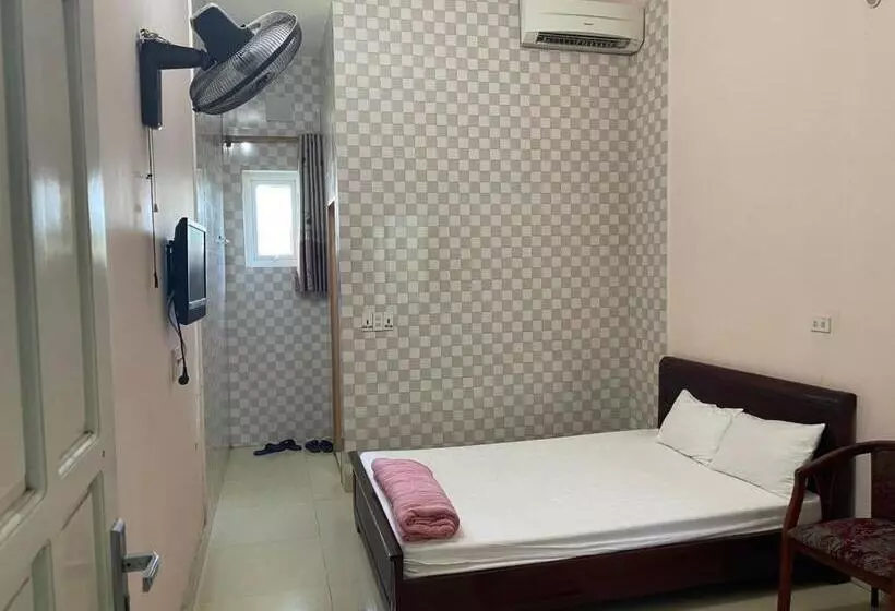 هتل Nhà Nghỉ Long Lưu