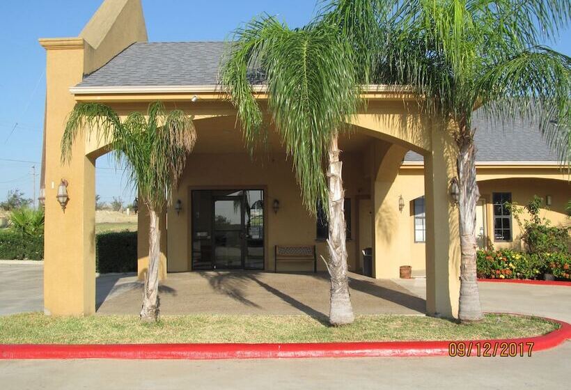 汽车旅馆  Sunbridge Inn & Suites