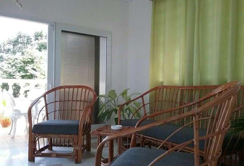 پانسیون Casa Bertha Y Fidel