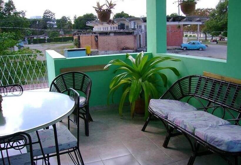 پانسیون Casa Bertha Y Fidel