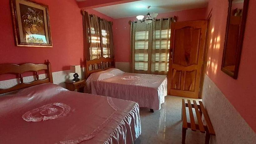 پانسیون Casa Esperanza Tuta