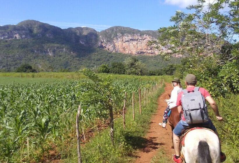 پانسیون Casa Esperanza Tuta