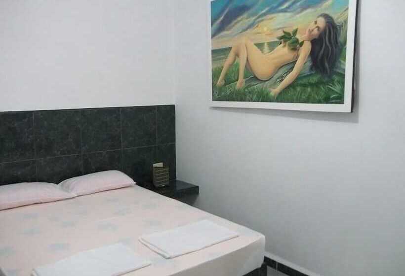 پانسیون Hostal Belkis