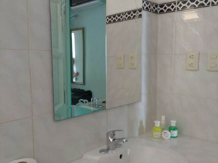 پانسیون Hostal Belkis